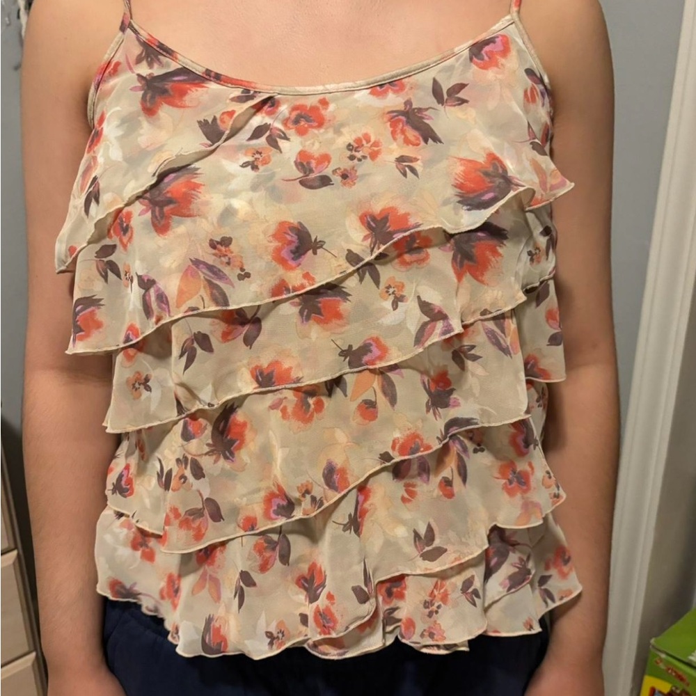 Ruffled tank top